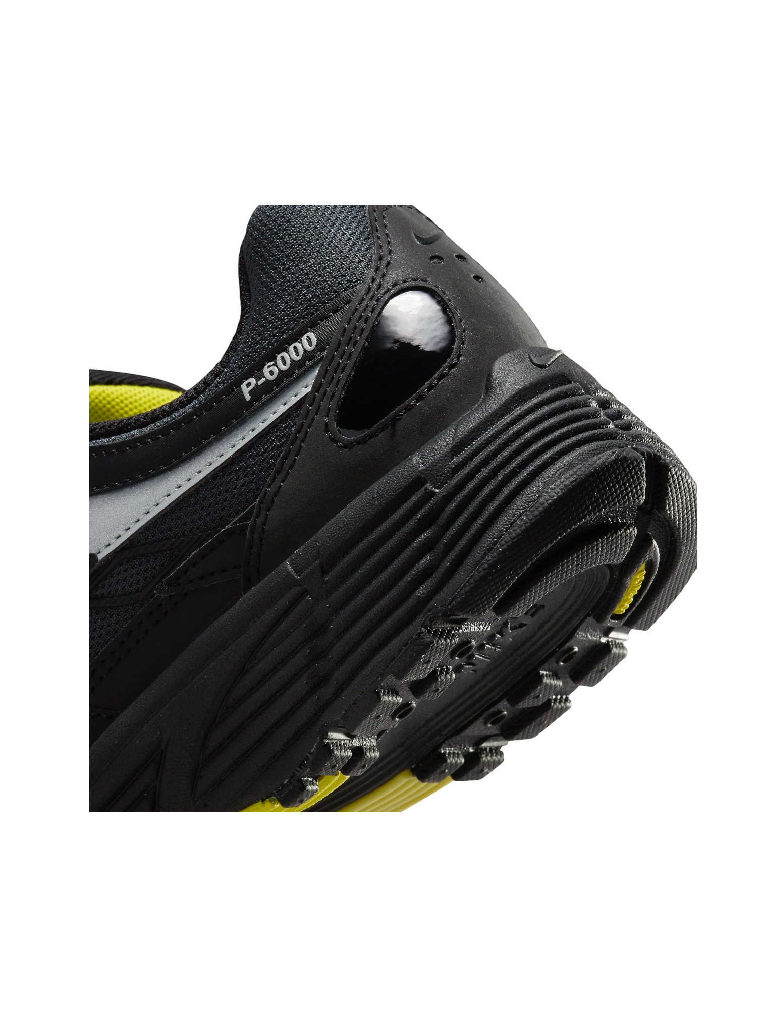 Nike P-6000 Кросівки