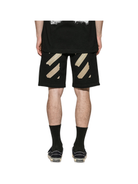 Off-White Шорти